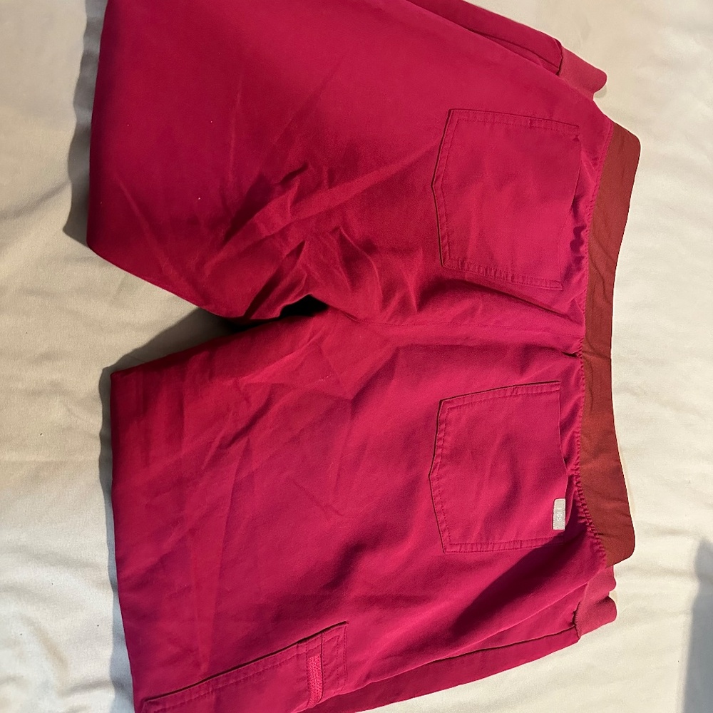 Dark Magenta Rafeala top PO 2189 & Zamora jogger PO 2191 - Picture 7 of 8